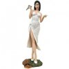 Femme Fatales Snow White Statue by Diamond Select