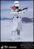 1/6 Star Wars First Order Snowtrooper Officer MMS Hot Toys 902552