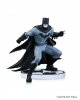 Batman Black And White Statue Greg Capullo Second Edition