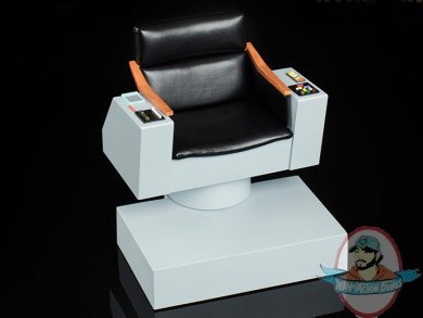 1/6 Scale Star Trek TOS Captain's Chair Replica Quantum Mechanix