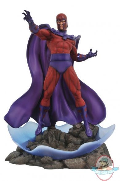 Marvel Premier Collection Magneto Statue by Diamond Select
