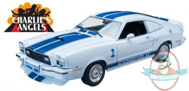 1:18 1976 Ford Mustang Cobra II White with Blue Charlie's Angels