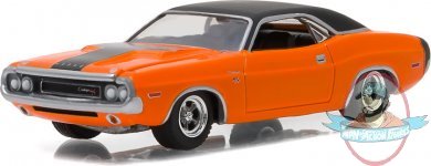 1:64 GL Muscle Series 17 1970 Dodge Challenger R/T Greenlight