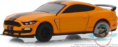 1:64 Muscle Series 22 2019 Ford Shelby GT350R Orange Fury Greenlight 