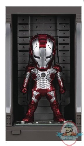 Iron Man 3 MEA-015 Iron Man MK V with Hall of Armor PX Beast Kingdom