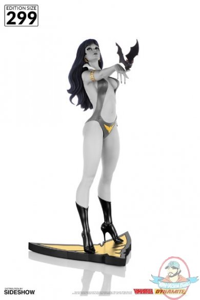 Vampirella 50th Anniversary Black & White Statue 905399