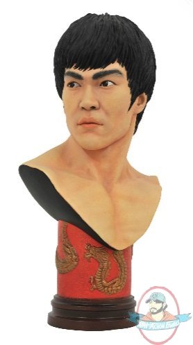 1/2 Scale Legends in 3D Movie Bruce Lee Bust Diamond Select