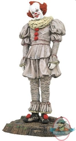 It 2 Gallery Pennywise Swamp PVC Statue Diamond Select