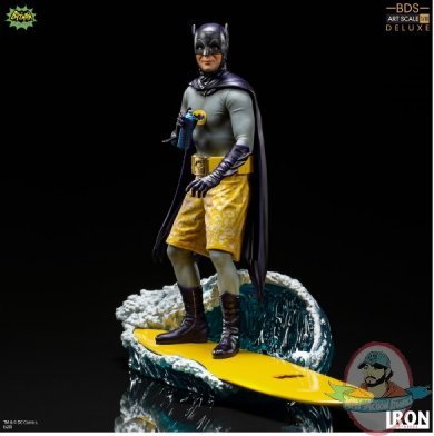 1/10 Dc Comics Batman Surfing 1966 Deluxe Statue Iron Studios 906726