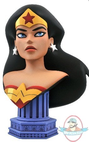 1/2 Scale Dc Comics Legends in 3D Wonder Woman Bust Diamond Select