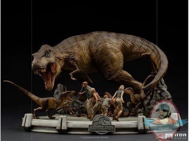 Jurassic Park The Final Scene Statue Iron Studios 907444
