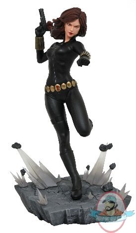 Marvel Premier Collection Comic Black Widow Statue Diamond Select