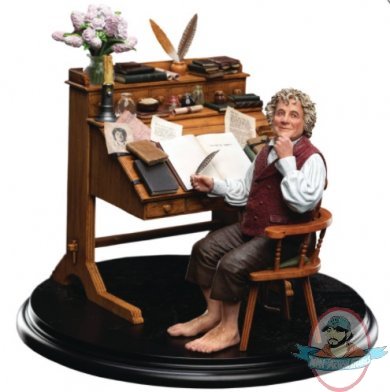 1/6 LOTR Bilbo at Desk Classic Series Polystone Statue