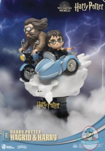 Harry Potter DS-098 Hagrid and Harry D-Stage Statue Beast Kingdom