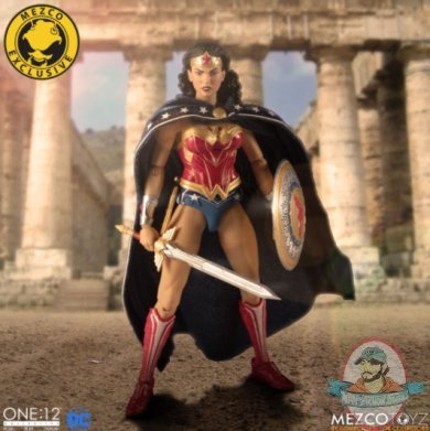 The One:12 Collective Dc Comics Wonder Woman Classic Figure Mezco