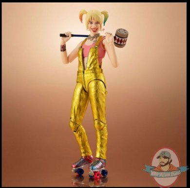 S.H. Figuarts Harley Quinn Birds of Prey Figure by Bandai 910179