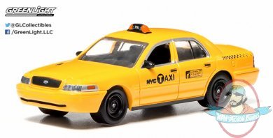 1:64 2011 Ford Crown Victoria New York City Taxi Greenlight