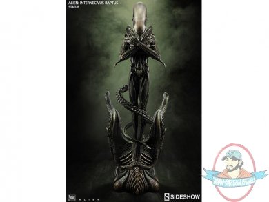 Alien Internecivus Raptus Statue by Sideshow Collectibles