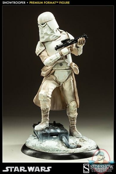 Star Wars Snowtrooper Premium Format Figure by Sideshow Collectibles