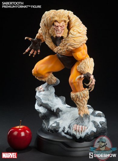Marvel X-Men Sabretooth Premium Format Figure by Sideshow Collectibles