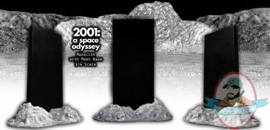 1/6 Scale 2001: A Space Odyssey Monolith and Moon Base by Phicen