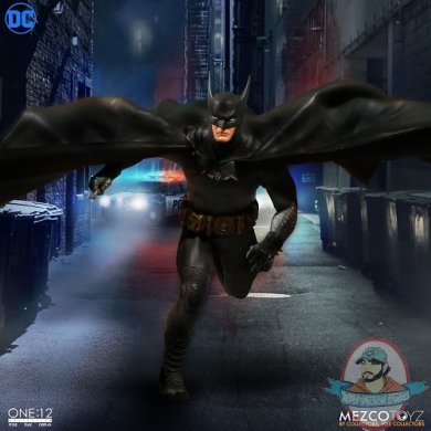 The One:12 Collective Batman Ascending Knight Mezco