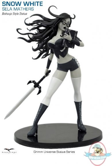 Grimm Universe Snow White Black & White Version Sela Statue Zenescope