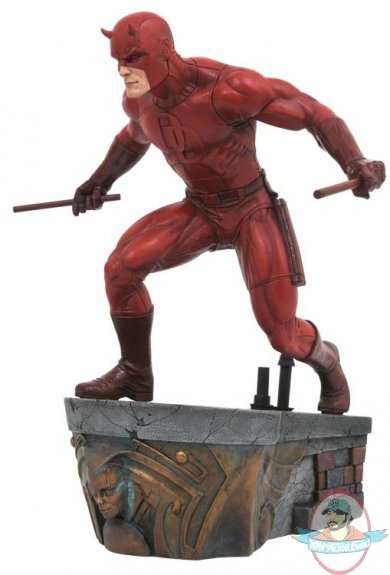 Marvel Premier Collection Daredevil Statue by Diamond Select