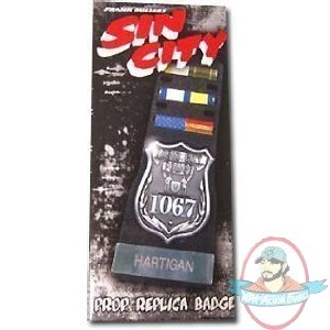 Sin City Badge Hartigan Prop Replica by Neca