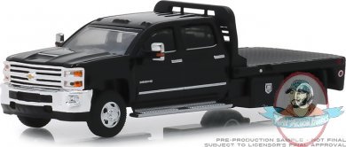 1:64 Dually Drivers Series 1 2018 Chevrolet Silverado 3500 Greenlight