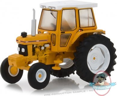 1:64 Down on the Farm Series 1 1988 Ford 5610 Tractor Yellow and White