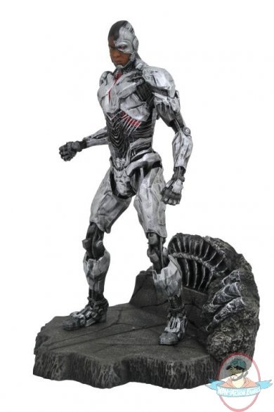 DC Comics Gallery Statues Justice League Movie Cyborg Diamond Select DC Comics Gallery Statues Justice League Movie Cyborg Diamond Select