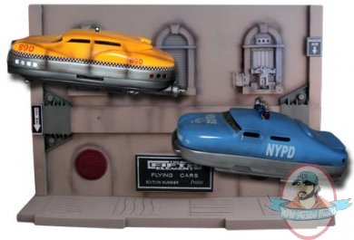 The Fifth Element: Flying Cars Diorama by Hollywood Collectibles Group