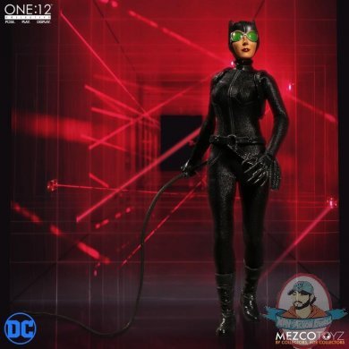 DC Comics One:12 Collective Catwoman Figure Mezco