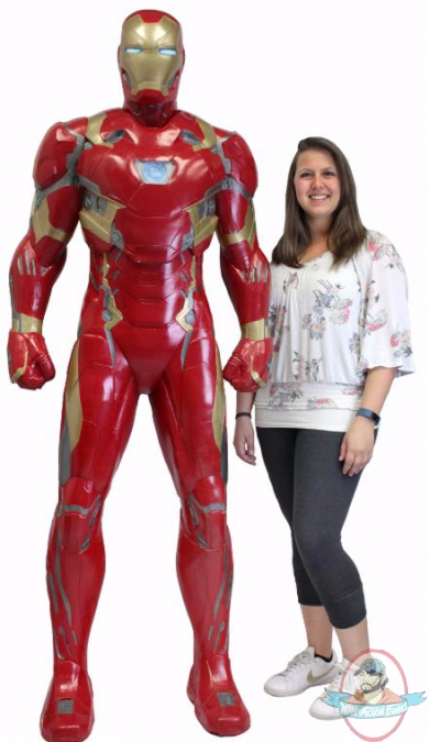 Captain America: Civil War Iron Man Life Size Foam Figure Neca Captain America: Civil War Iron Man Life Size Foam Figure Neca