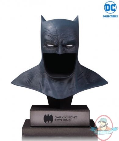 DC Gallery Batman Cowl The Dark Knight Returns 1/2 Limited Ed Replica