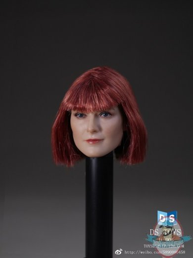 DSTOYS 1/6 Female Head with Short Red Hair DS-D006