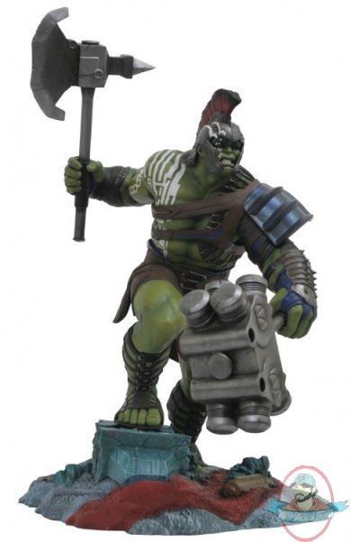 Thor: Ragnarok Hulk Gallery Statue Diamond Select