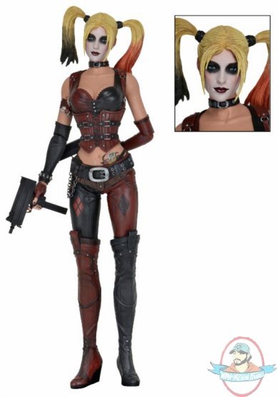 1/4 Scale Arkham City Harley Quinn Figure by Neca
