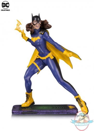DC Core Batgirl Statue Dc Collectibles