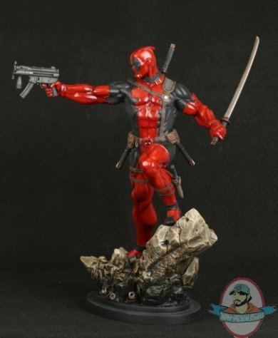 Deadpool Action Statue by Bowen Designs