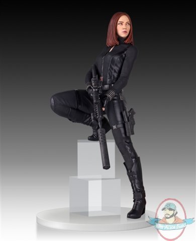 Marvel Black Widow 18 inch Statue by Gentle Giant