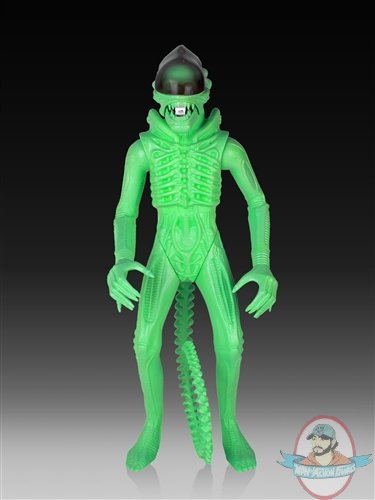  SDCC 2014 Alien Glow-In-The-Dark Vintage Jumbo Figure by Gentle Giant