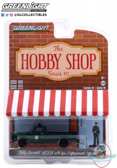 1:64 The Hobby Shop Series 10 1986 Chevrolet M1008 Greenlight