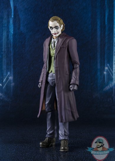 S.H. Figuarts Batman The Dark Knight Joker Figure by Bandai BAN14950