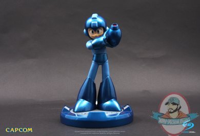 Blue Mega Man 25th Anniversary 10 inch Statue Mega Man Capcom CAP99261