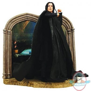 Harry Potter Snape Diorama by NECA