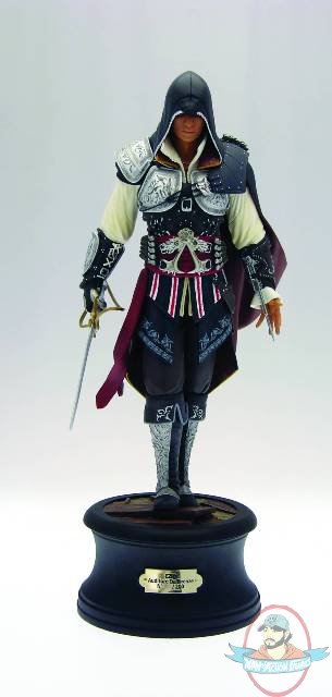 Assassins Creed II  - Ezio Deluxe Edition Statue by Attakus