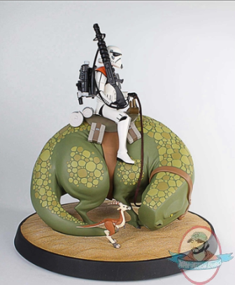 1/6 Star Wars Sandtrooper on Dewback Animated Maquette by Gentle Giant