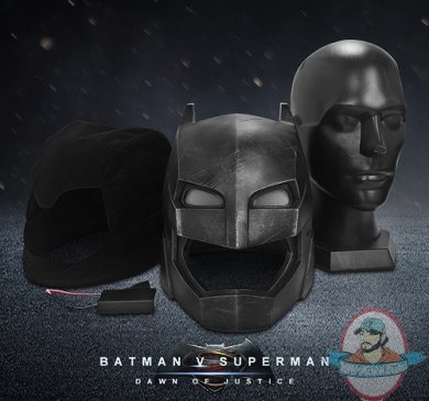 1:1 Scale Batman Vs Superman Life Size Batman Armoured Helmet